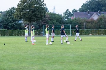 Bild 34 - Frauen SV Henstedt Ulzburg - Wellingsbuettel : Ergebnis: 11:1